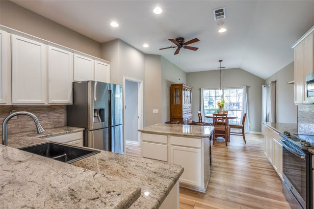 9608 Callaway Court, Denton, TX 76207