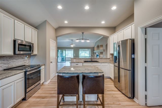 9608 Callaway Court, Denton, TX 76207