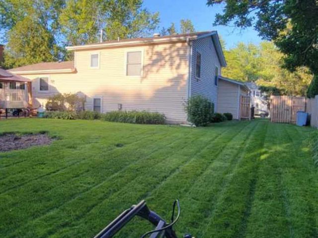 1613 Fairway Lane, Naperville, IL 60565