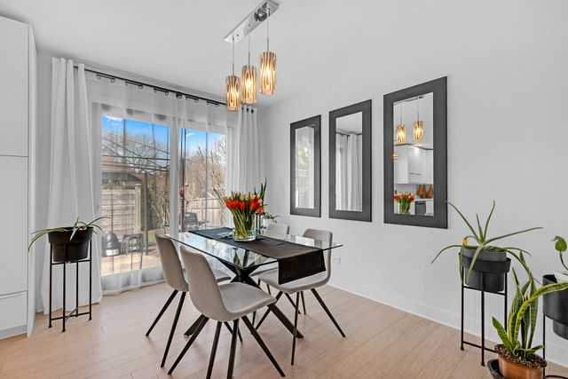 1613 Fairway Lane, Naperville, IL 60565