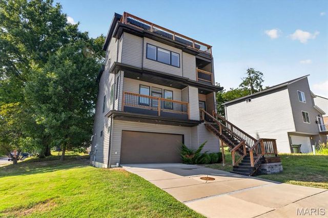 1629 Forest Avenue, St Louis, MO 63139