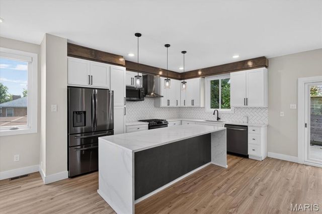1629 Forest Avenue, St Louis, MO 63139