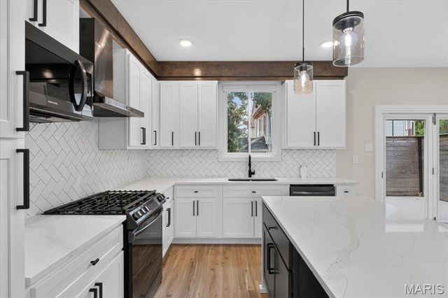 1629 Forest Avenue, St Louis, MO 63139