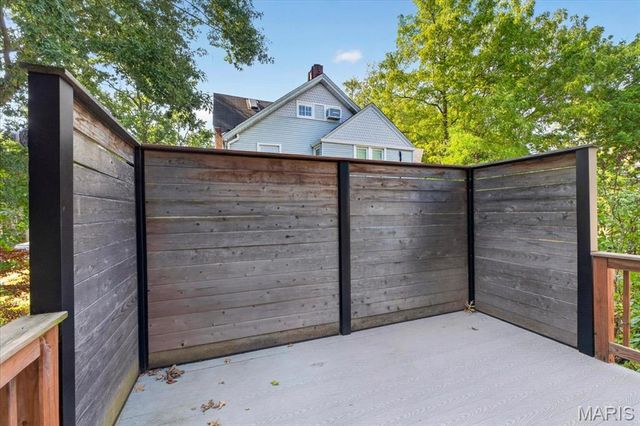 1629 Forest Avenue, St Louis, MO 63139