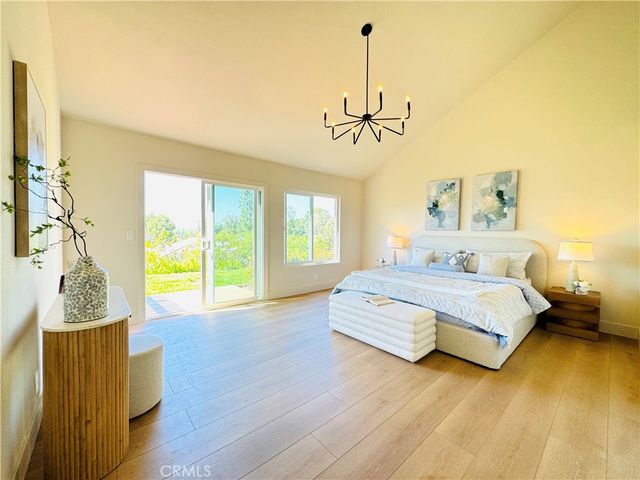23247 Villena, Mission Viejo, CA 92692
