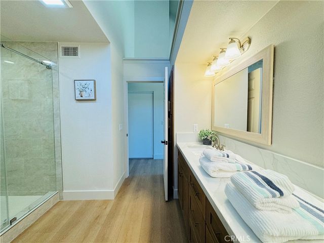 23247 Villena, Mission Viejo, CA 92692