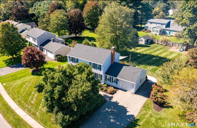 41 Wadsworth Street, Glastonbury, CT 06033