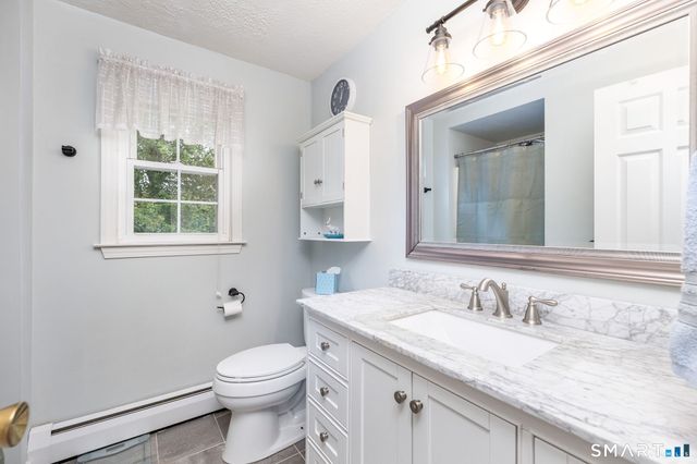 41 Wadsworth Street, Glastonbury, CT 06033