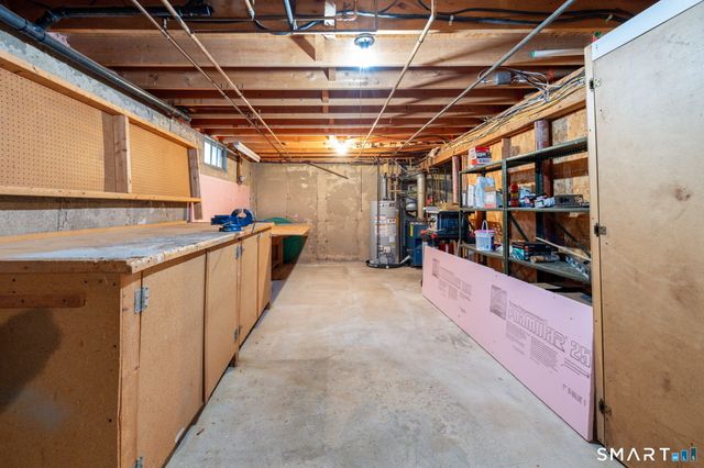 41 Wadsworth Street, Glastonbury, CT 06033