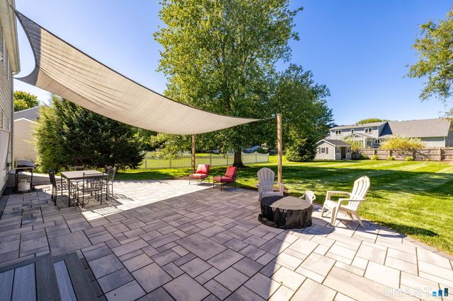 41 Wadsworth Street, Glastonbury, CT 06033