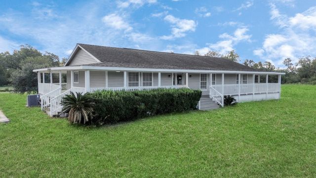 11214 Fm 442, Boling, TX 77420