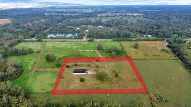 11214 Fm 442, Boling, TX 77420