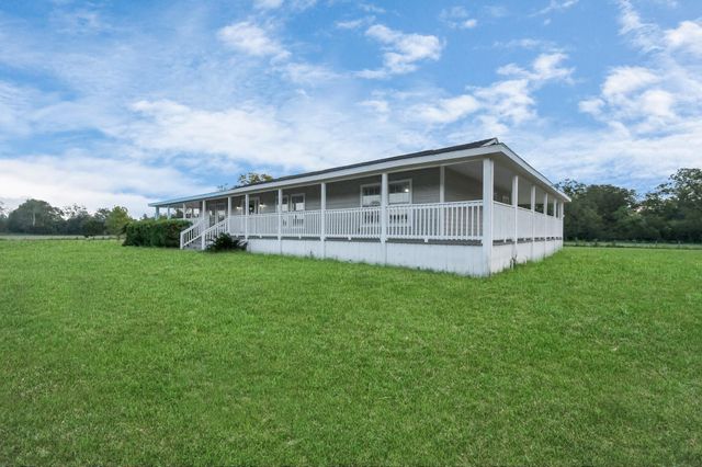 11214 Fm 442, Boling, TX 77420
