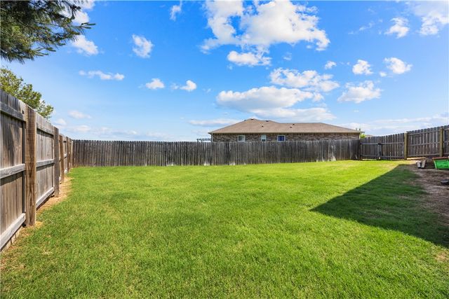 4296 Crosshill Cove, Springdale, AR 72762