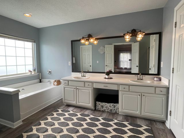 5 Grayhawk Way, Simpsonville, SC 29681