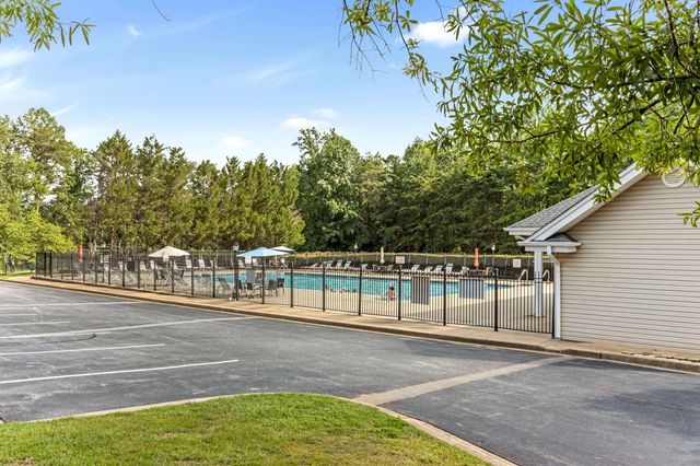 5 Grayhawk Way, Simpsonville, SC 29681