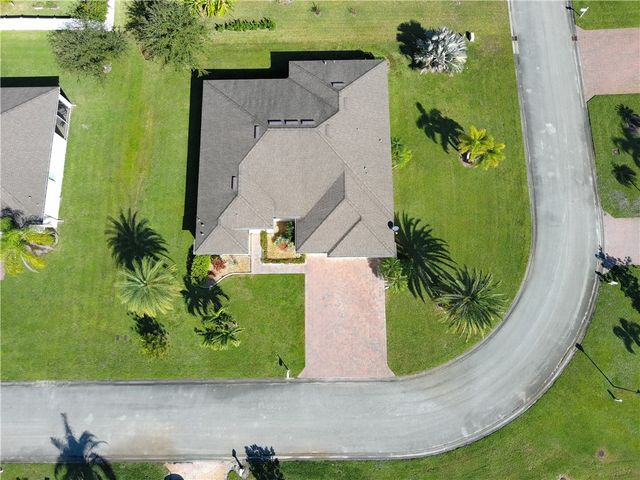 5830 Wyndham Manor, Vero Beach, FL 32967