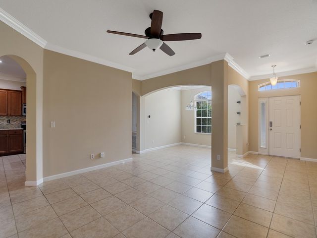 5830 Wyndham Manor, Vero Beach, FL 32967