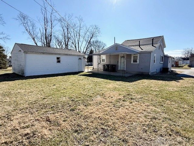 1416 W Grant Street, Piqua, OH 45356