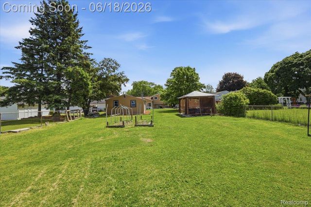 13575 Mercedes, Redford Charter Township, MI 48239