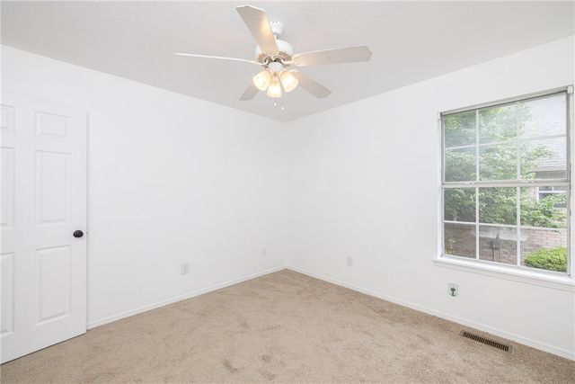 1760 N Glenbrook Place, Fayetteville, AR 72701