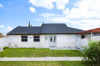 12440 SW 207th Ter, Miami, FL 33177