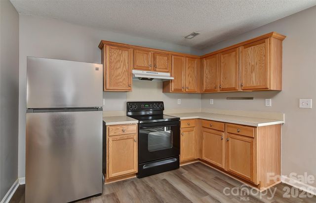 9225 White Aspen Place, Charlotte, NC 28269