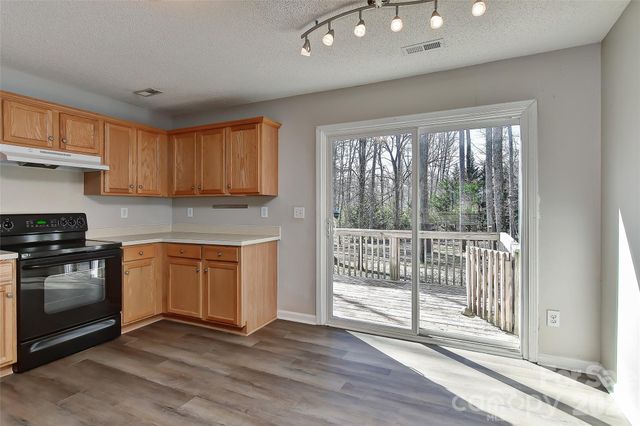 9225 White Aspen Place, Charlotte, NC 28269