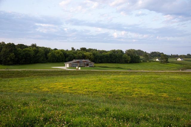 L1B1 Boelter Estates Drive NW, Rochester, MN 55901