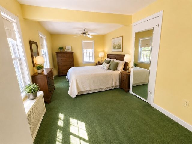 36 Plummer Ave, Lowell, MA 01852
