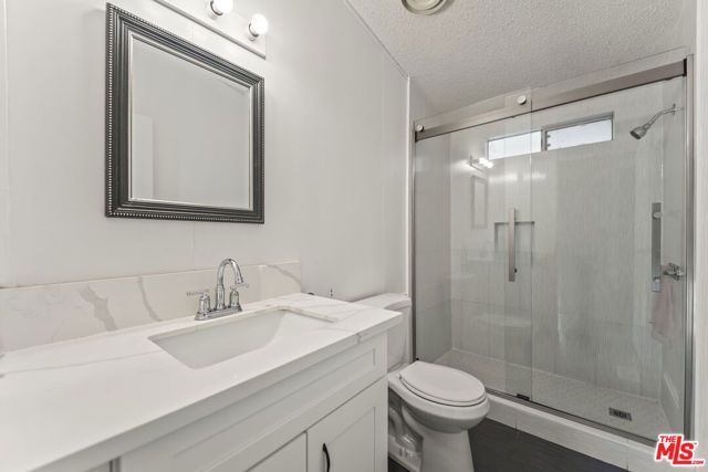 6677 Maricopa Road, Phelan, CA 92371