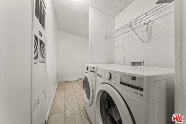 6677 Maricopa Road, Phelan, CA 92371