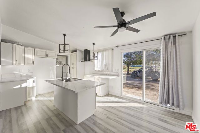 6677 Maricopa Road, Phelan, CA 92371