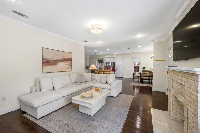 5223 Denton Drive, Dallas, TX 75235
