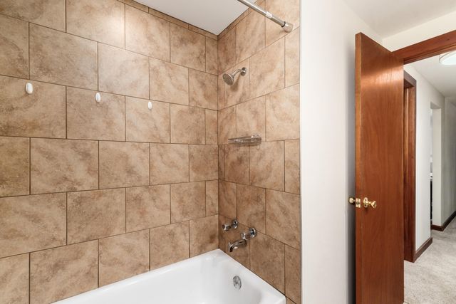 6863 Gilette Drive, Reynoldsburg, OH 43068