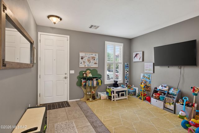 10387 S High Bluff Drive, Vail, AZ 85641