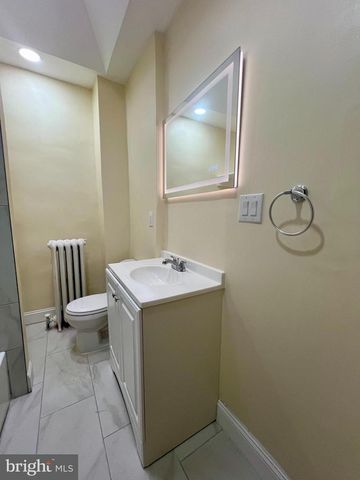 2404 MIFFLIN ST, Philadelphia, PA 19145