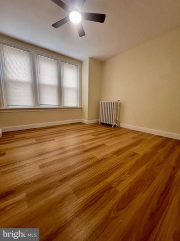 2404 MIFFLIN ST, Philadelphia, PA 19145