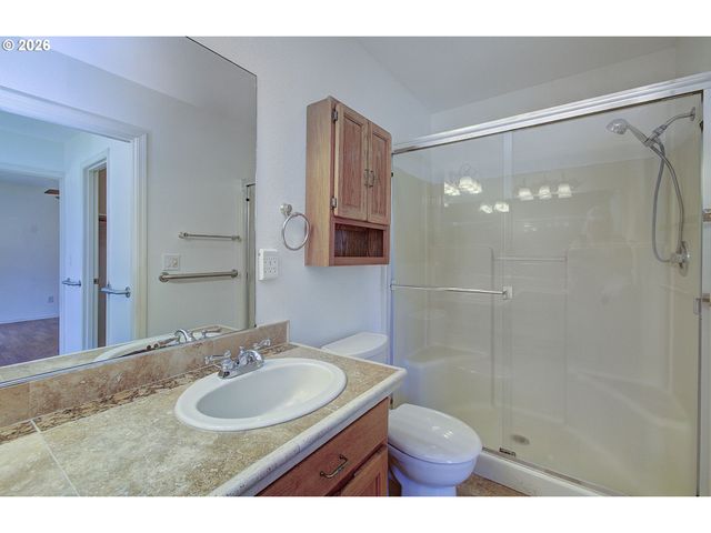 13210 Se 27TH St, Vancouver, WA 98683