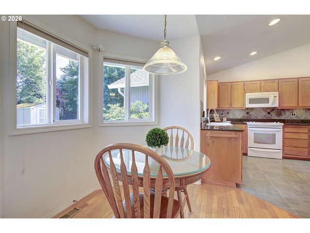13210 Se 27TH St, Vancouver, WA 98683