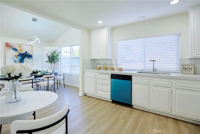 2301 W Manly, Santa Ana, CA 92704