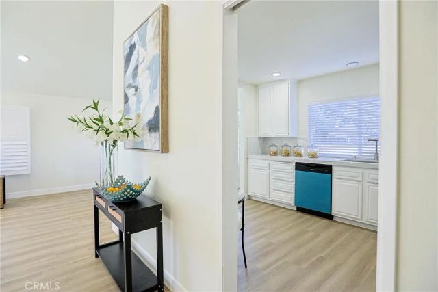 2301 W Manly, Santa Ana, CA 92704