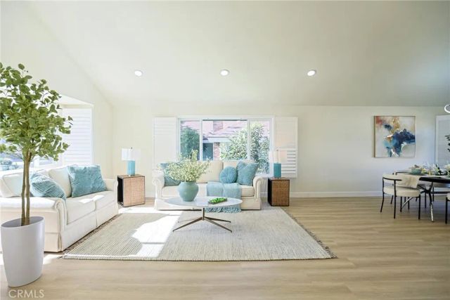 2301 W Manly, Santa Ana, CA 92704