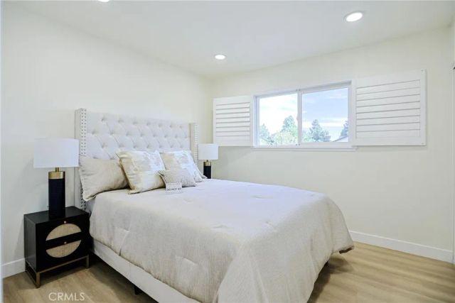 2301 W Manly, Santa Ana, CA 92704