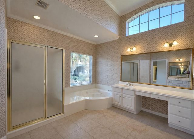 3811 W Pine Brook Way, Houston, TX 77059