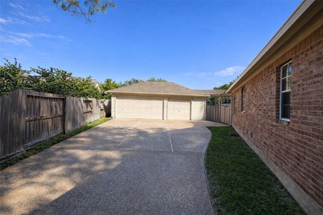 3811 W Pine Brook Way, Houston, TX 77059