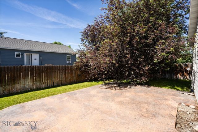 562 N River Rock Drive, Belgrade, MT 59714