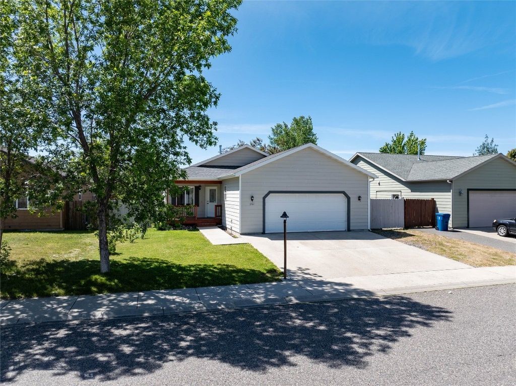 562 N River Rock Drive, Belgrade, MT 59714