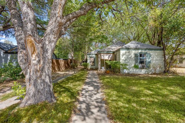 720 Northwood Road, Fort Worth, TX 76107