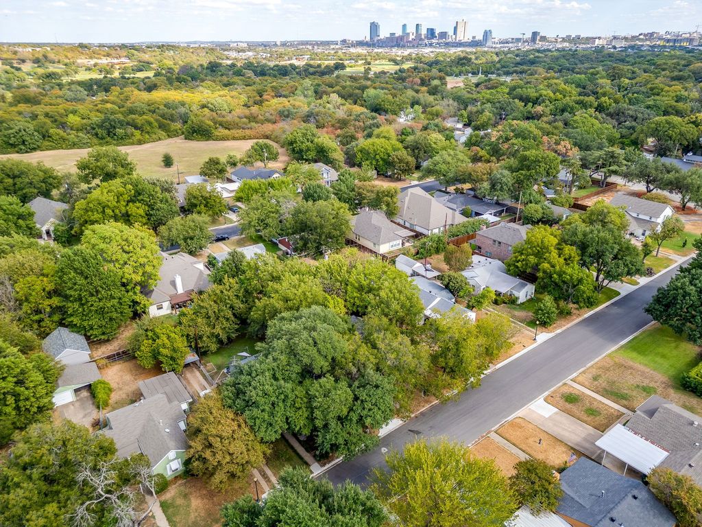 720 Northwood Road, Fort Worth, TX 76107 — photo 5